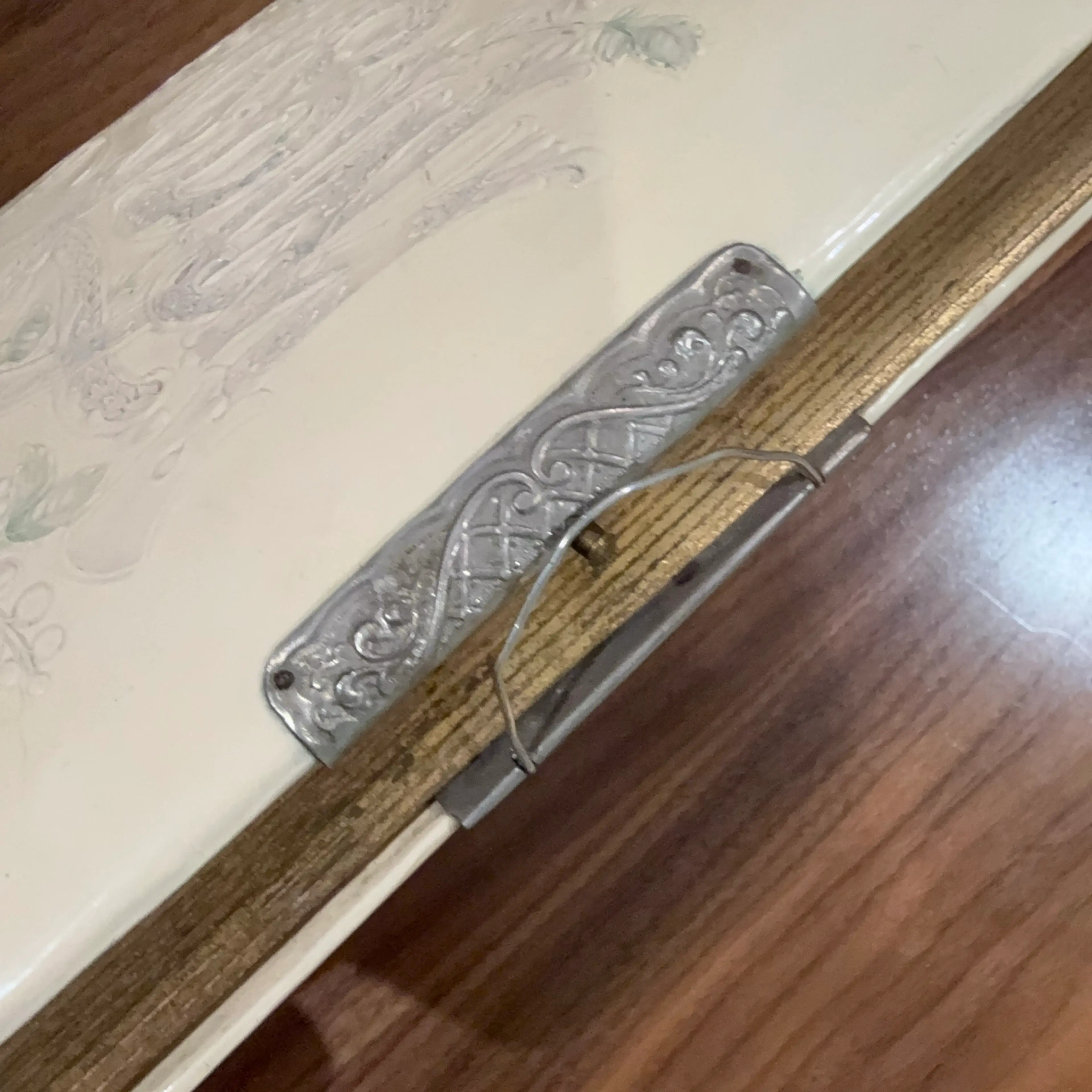 Image 4 of 7