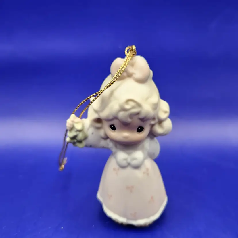 Precious Moment "Joy From Head to Mistletoe" Ornament 1995