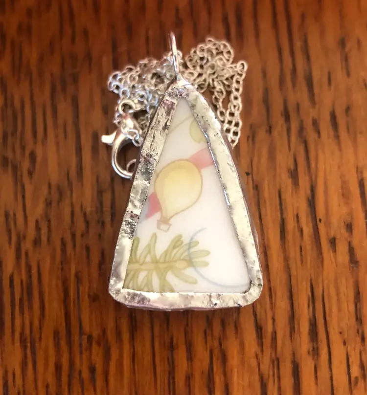 Oodelally Shop Broken Pottery Artisan Made Balloon Pendant Wedgwood Petter Rabbit Collector Plate Handcrafted Necklace 7/8 in x 1.25 in