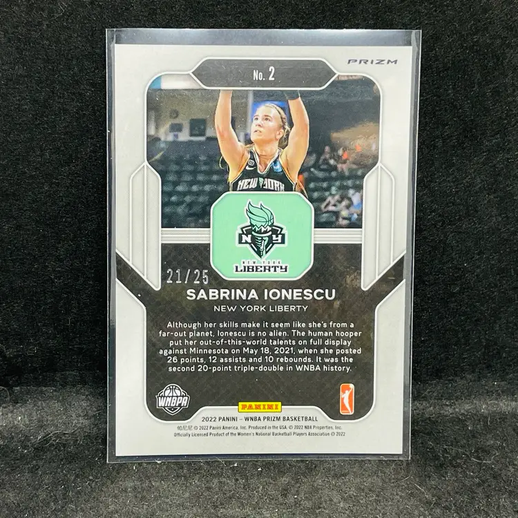 Sabrina Ionescu Prizm GREEN PULSAR /25 WNBA Basketball Card New York Liberty 2022 Far Out
