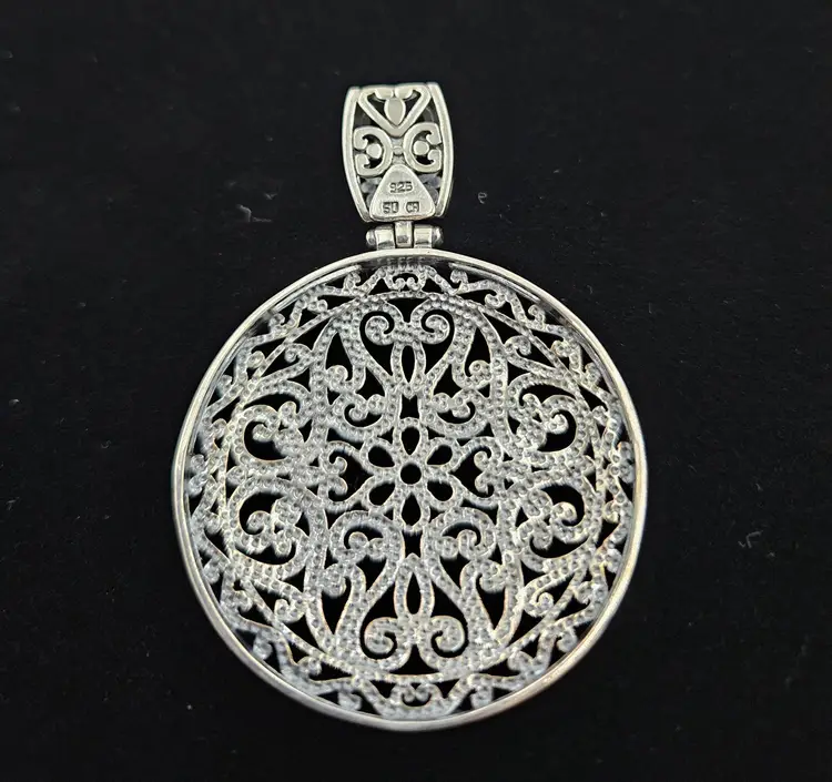 925 SO CH Round Filigree 1.5 Inch Pendant