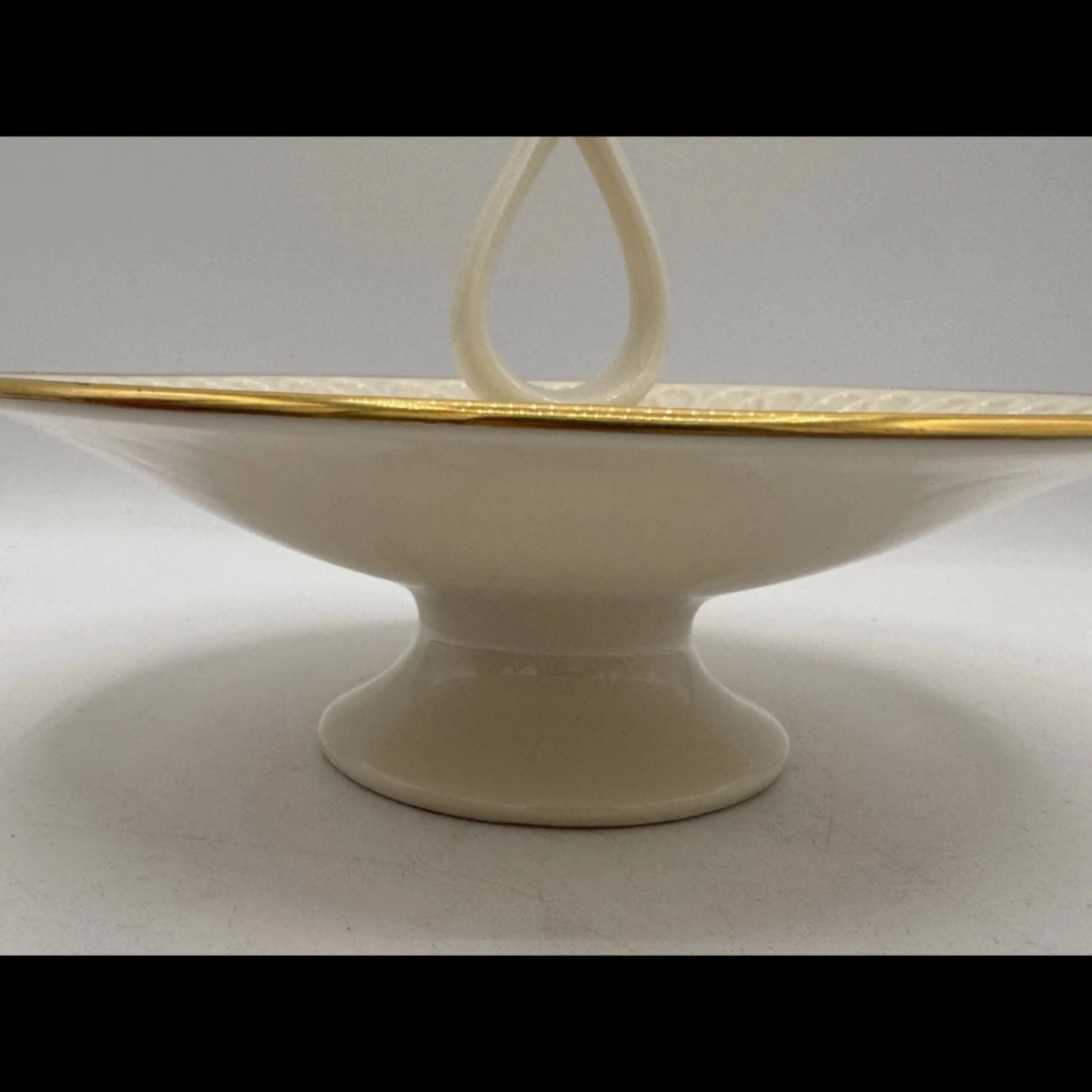 Image 2 of 11