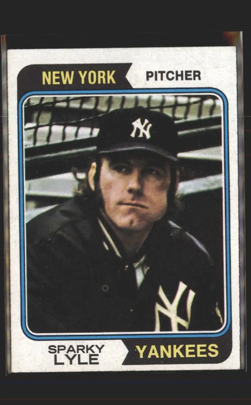 1974 Topps #66 Sparky Lyle - (pk5) - New York Yankees