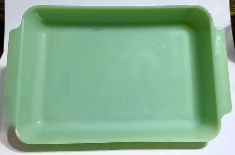 Vintage Fireking 2000 Jadeite 9x13 Baking Dish