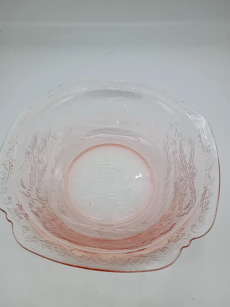 Vintage Federal Pink Depression Glass 9 1/2” Serving Bowl Madrid Pattern  1930's