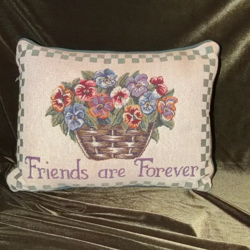 Vintage “Friends Are Forever” Floral Tapestry Pillow With Dark Green Back 15” x 11”