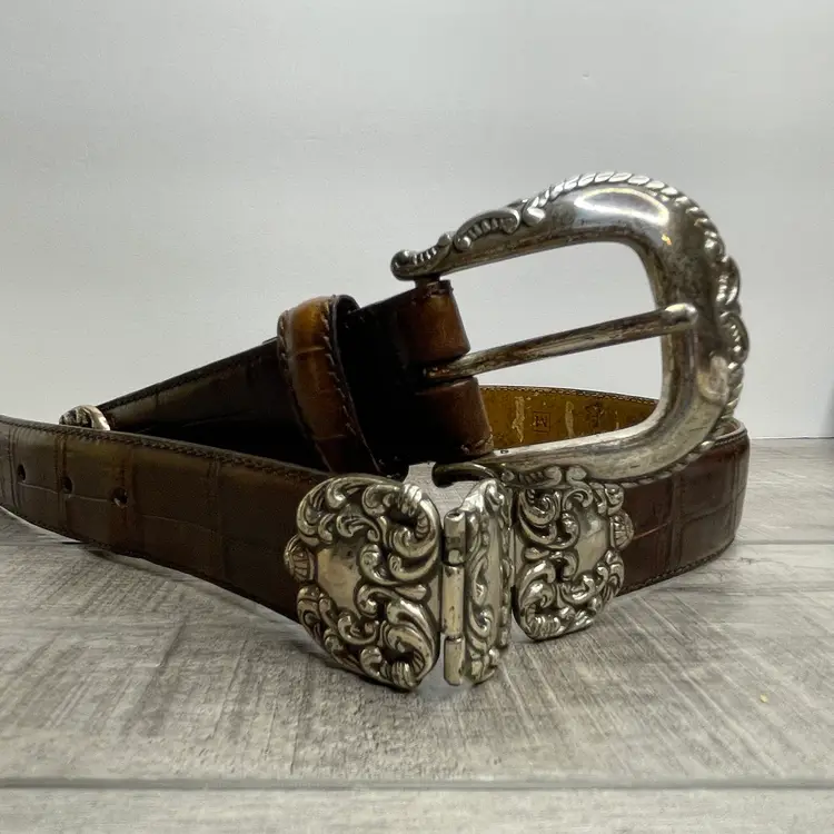 Vintage FOSSIL Brown Leather Belt Silver Scroll Accents Buckle Womens M 1 in
