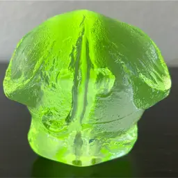 Pukeberg Sweden Art Glass Elephant Figurine/Paperweight Eva Englund GLOWS