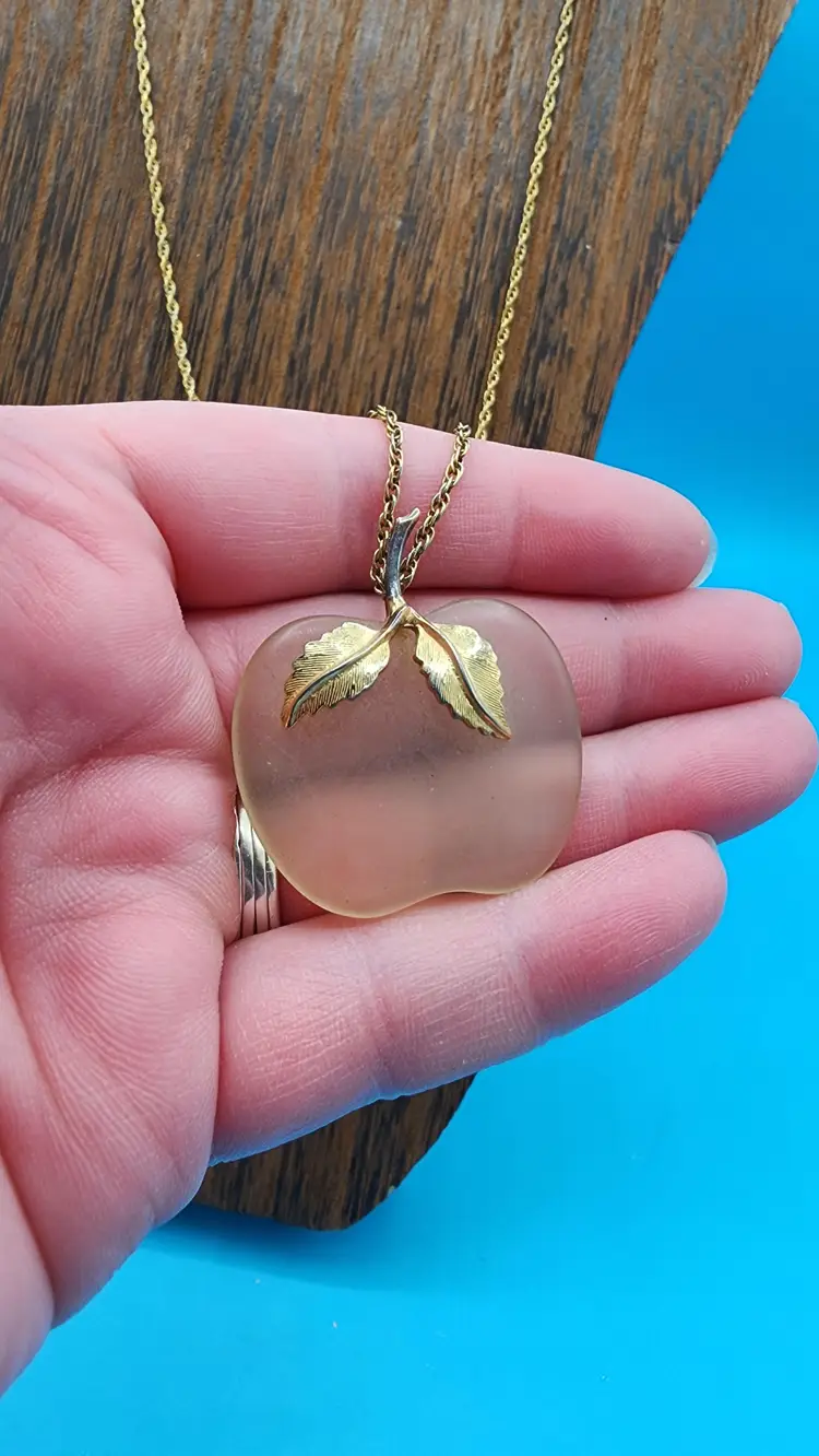 Avon 1970s Frosted Apple Necklace