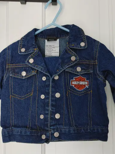 Kids Clothing! Combined shipping.