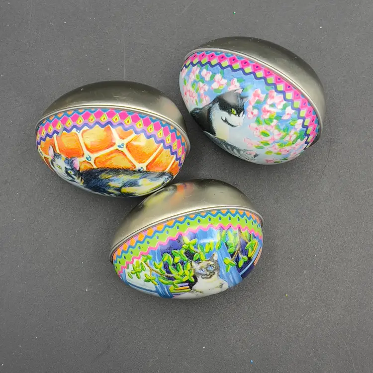 VTG Tin Metal Easter Egg Container w/ Kitty Cat Design Calico Tuxedo Set of 3
