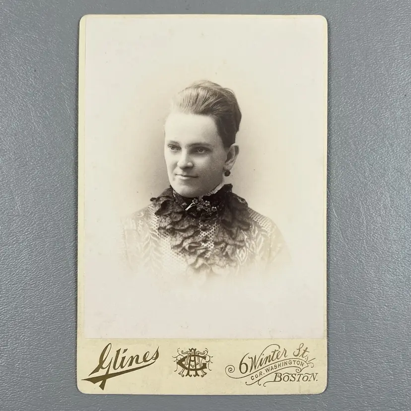 Antique Photo Portrait Clines Cabinet Card Boston Mass Identified Female Woman