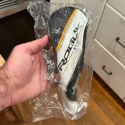 New Callaway Rogue ST Hybrid Head Cover