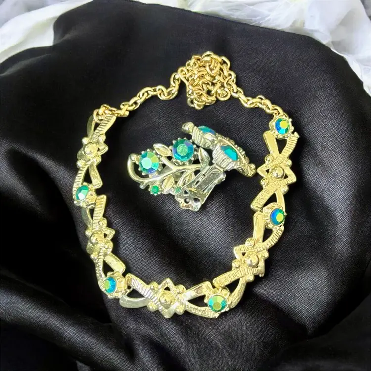 Vintage Mid-20th Century CORO Iridescent Rhinestone Jewelry Set