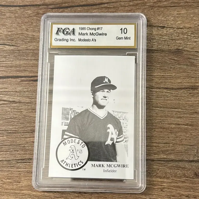 Mark McGwire
1985 Chong Modesto A’s
FGA Gem Mint 10
Oakland Athletics
