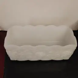 Anchor Hocking Fire King vintage milk glass planter. Grape & leaf pattern. No chips. 3.5 high 7.75 long