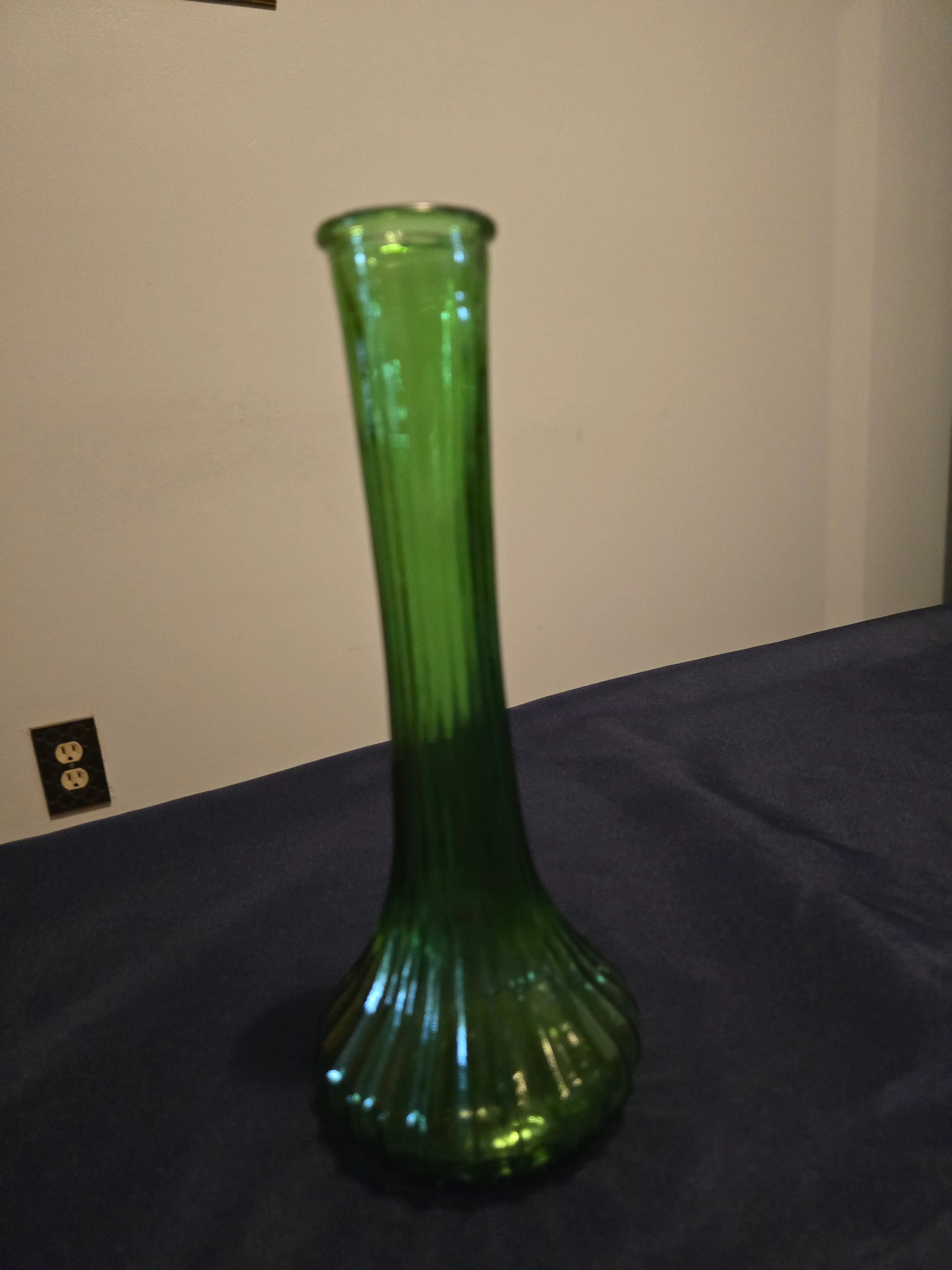 Image 3 of 3