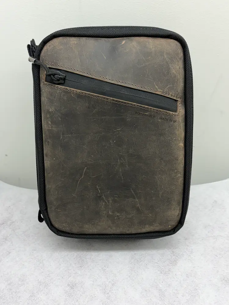 WaterField Designs Tech Folio Case - Waxed Canvas & Black Ballistic Nylon