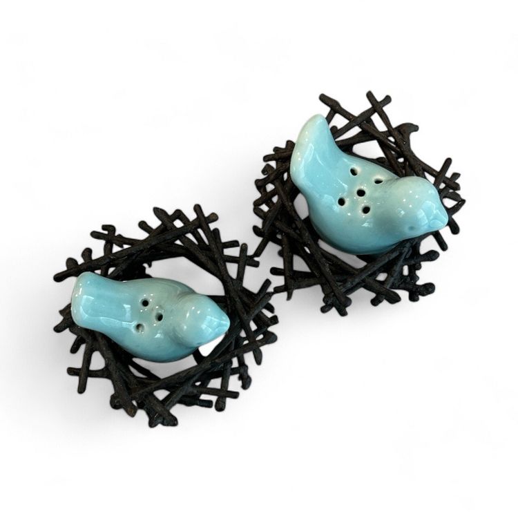 Tiffany Blue Ceramic Bird Salt And Pepper Shakes On Metal Nests
