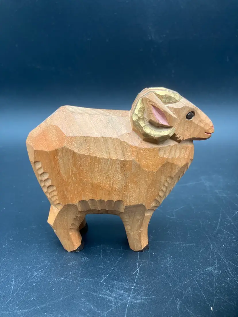 BIN - Wooden Carved Sheep Ram Toy Zodiac