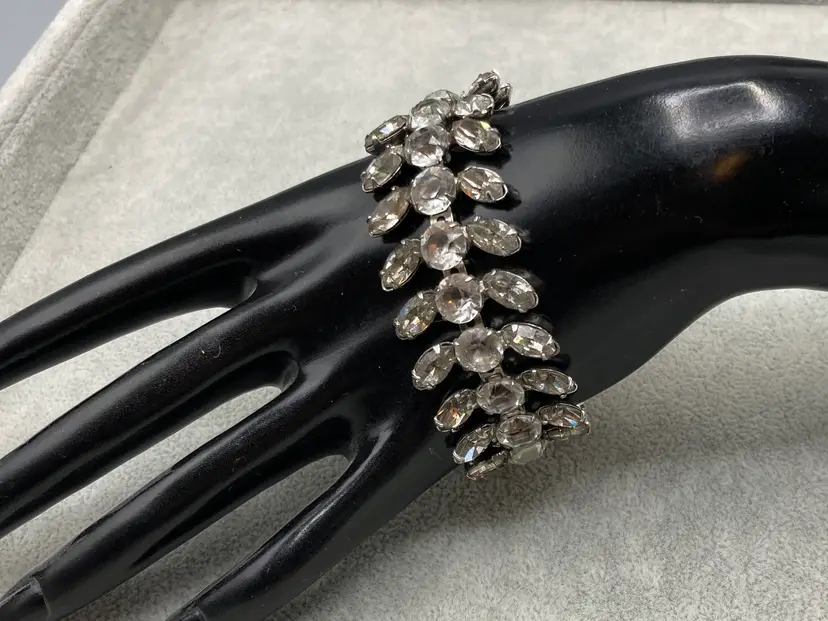 Vintage Joseph Wiesner N.Y. Bracelet Silvertone