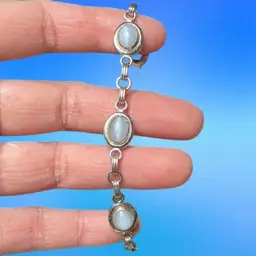 Vintage 1960’s White Stone SilverTone Bracelet 7.5” Safety Chain