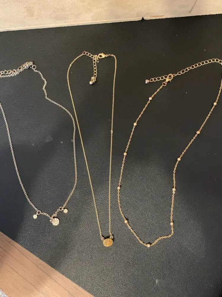 Lot Of 3 Dainty Necklaces