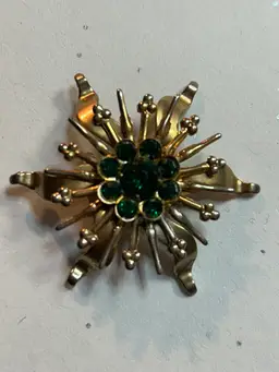 Starburst Green Rhinestone Brooch