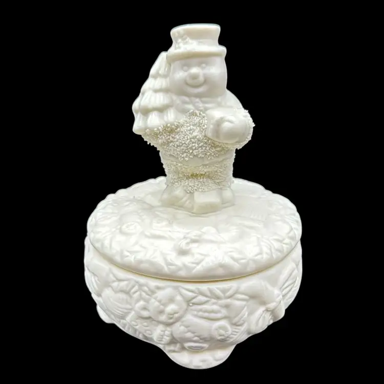 VTG World Bizarre Bisque Porcelain Snowman Christmas Trinket Box Excellent Condition 4 1/2” H