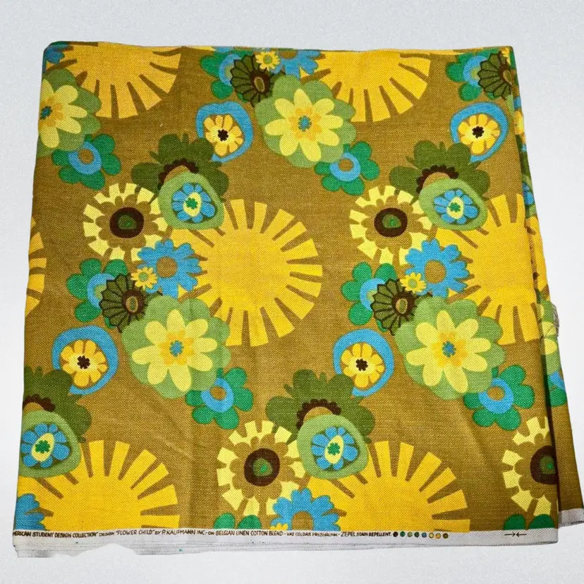 Vintage Flower Child By P Kaufmann Belgian Linen Cotton Blend Fabric - 6y x 55”