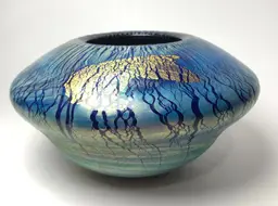 Vintage Signed Robert Eickholt Hand Blown Art Glass Volcano Vase Blue Green Iridescent Dichroic Gold Leaf UFO Shape 1982