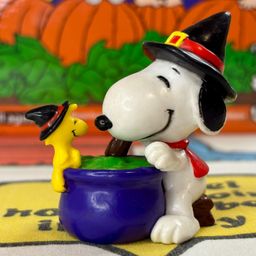 Witch Snoopy & Woodstock PVC