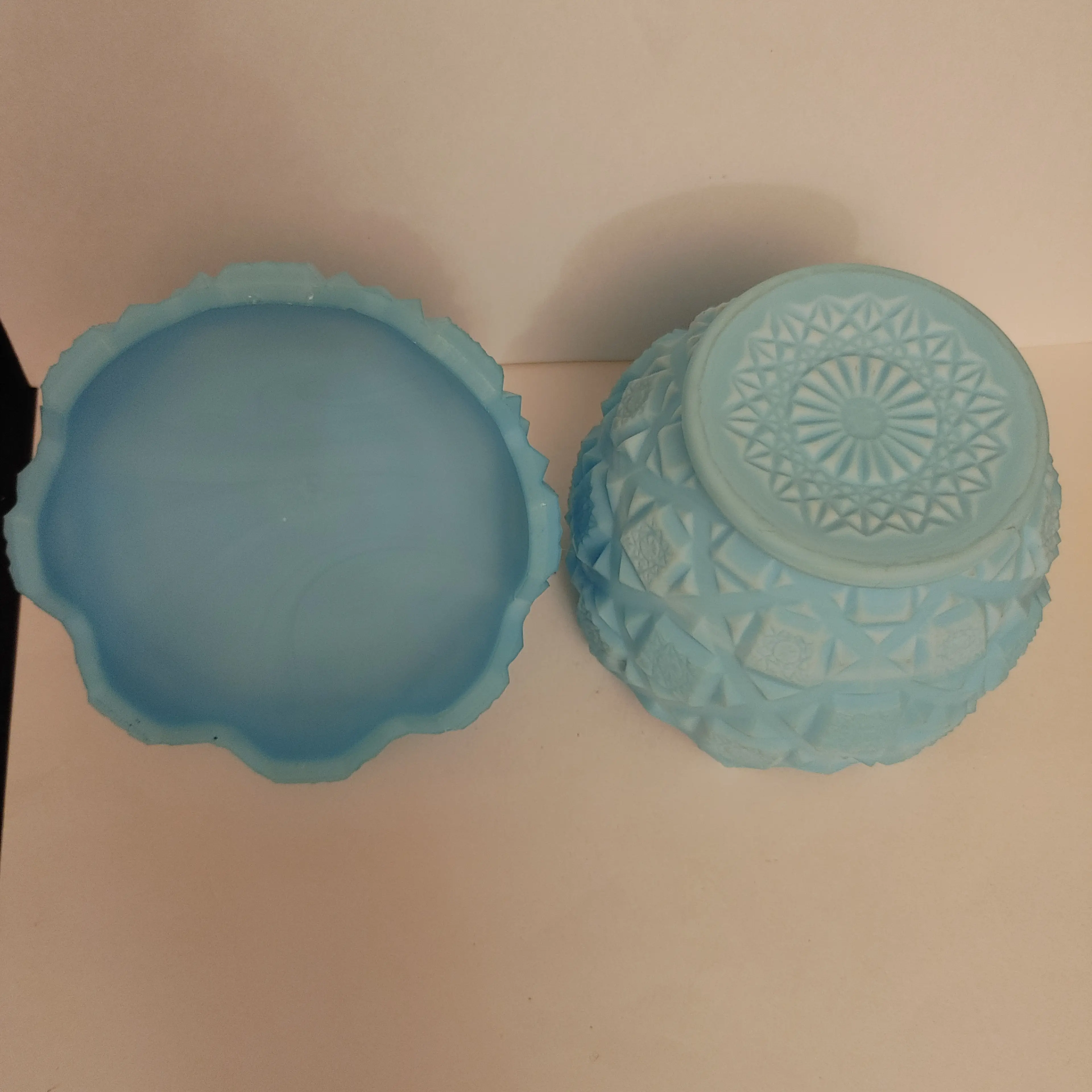 Image 4 of 4