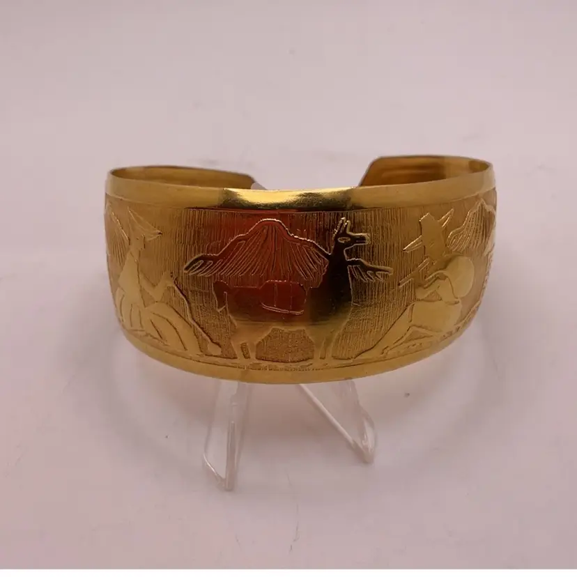 VTG Life in the Andes Cuff Bracelet Gold Tone 2.25” Adjustable