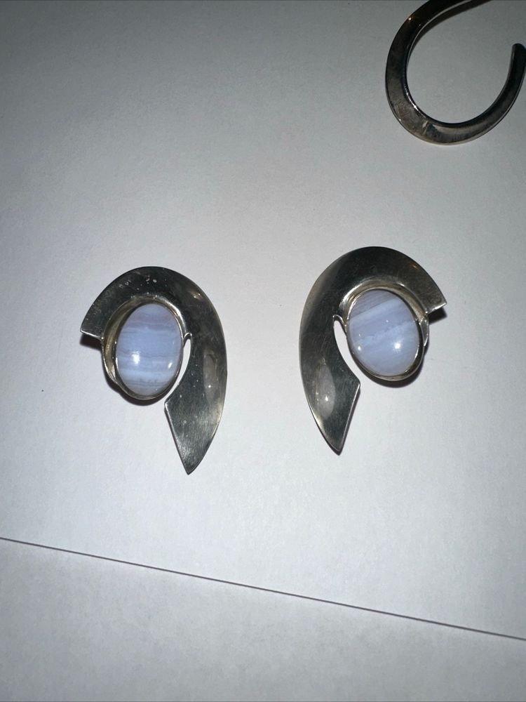 Rare Find Earring Designer And Personal Signed D.T And Marked Sterling Possibly By Made By Native American (Read)