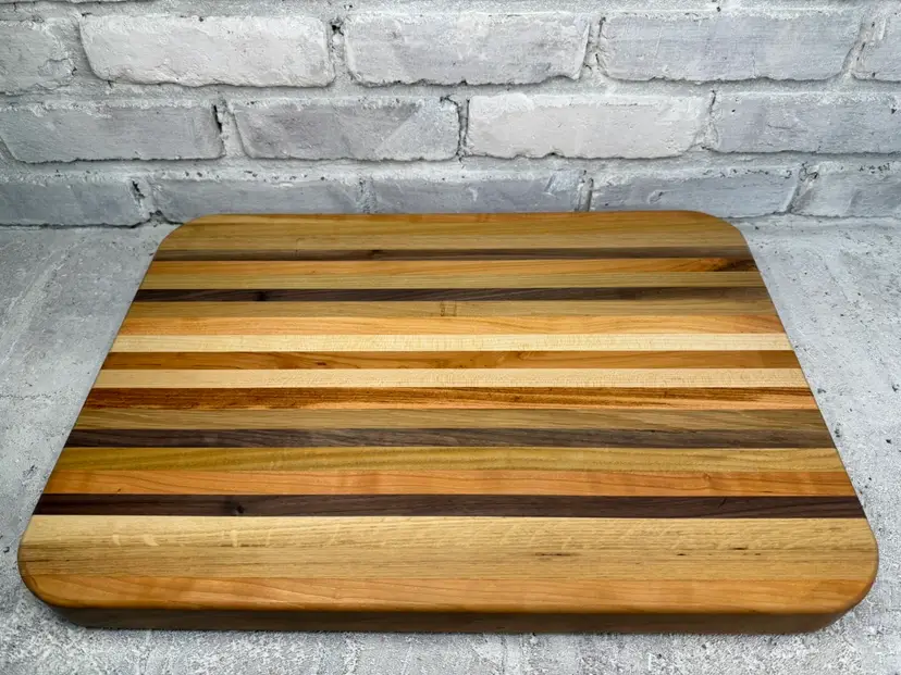Large Handmade Indiana Hardwood Cutting Board – Walnut, Maple, Cherry, Oak, Ash & Honey Locust – 21¾” x 15” x 1¾” – Butcher Block Style