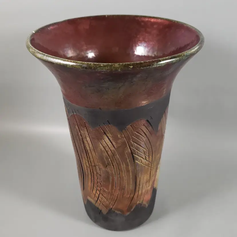 IRIDESCENT Metallic Incised RAKU SIGNED Studio Pottery Vase