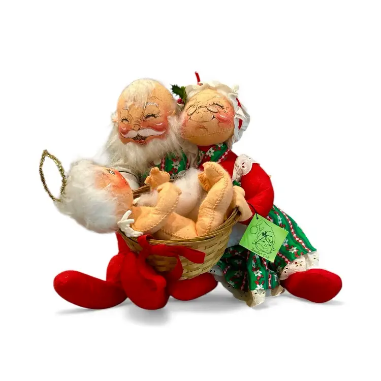 Vintage Annalee Santa And Mrs Claus And Baby Angel Figurine