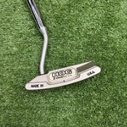 HOG MILLED BROOMSTICK PUTTER 47.5” GOLF PRIDE BROOMSTICK GRIP.