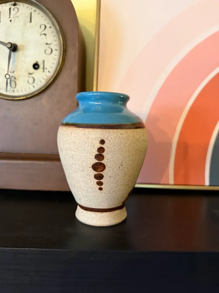 Vintage Mexican Folk Art Pottery Vase – Hand-Painted Tonalá Style Woman & Child Scene, Rustic Stoneware Decor, Signed Mexico