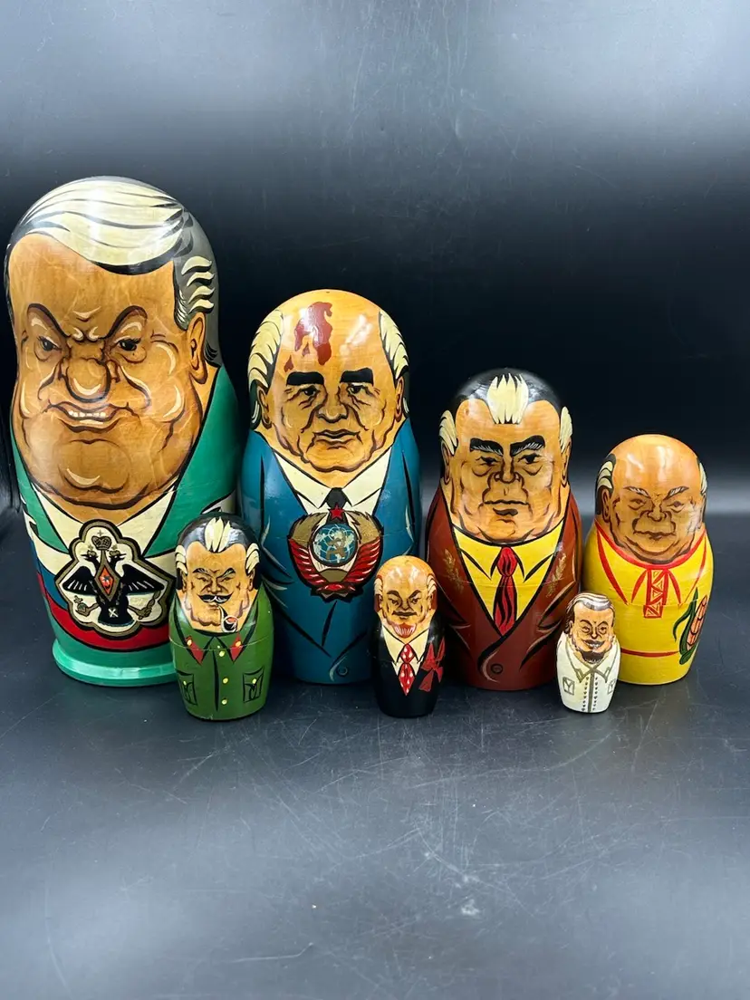 Vintage Matryoshka 7 Russian Soviet Leaders Wooden Nesting Dolls Hand Painted