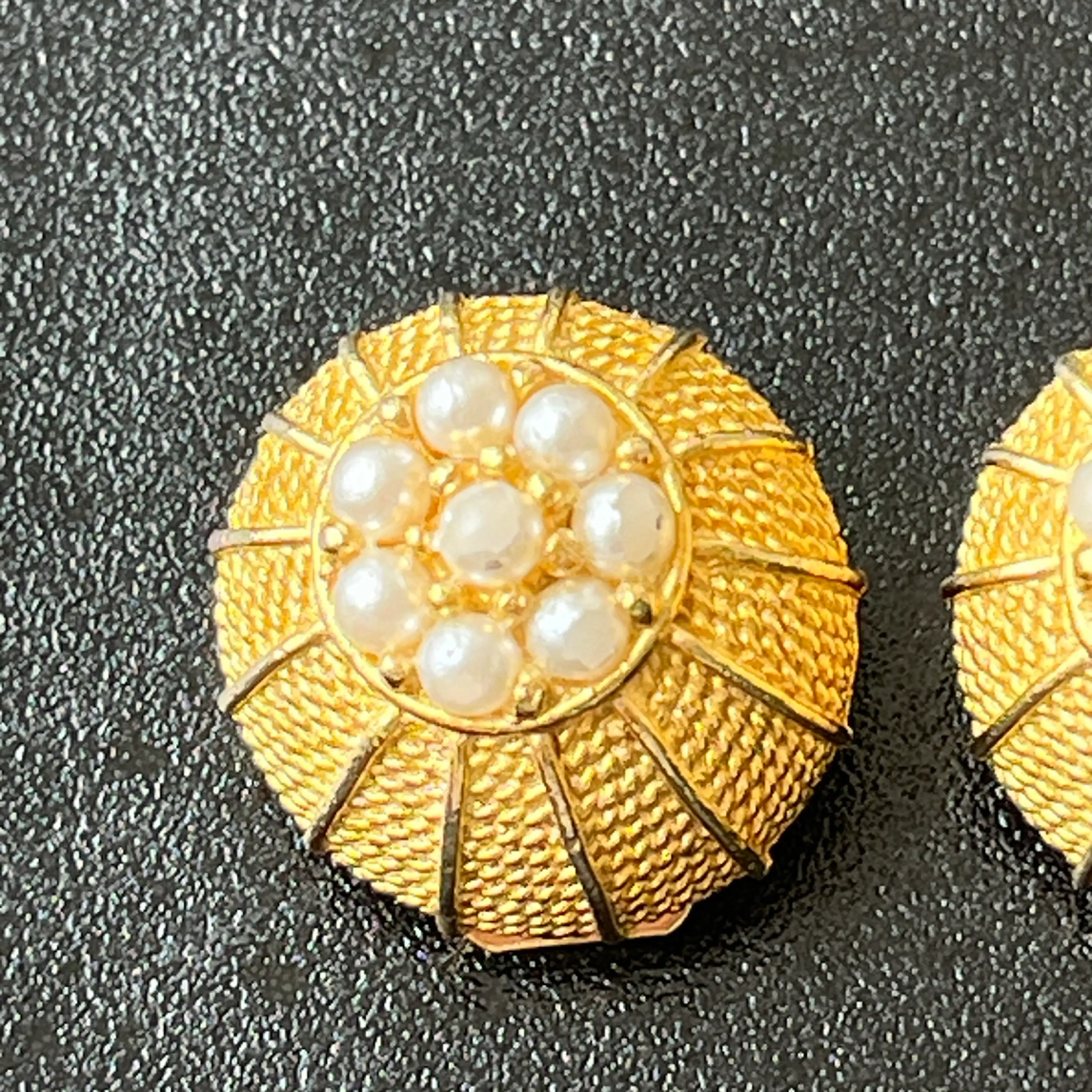 Image 2 of 5