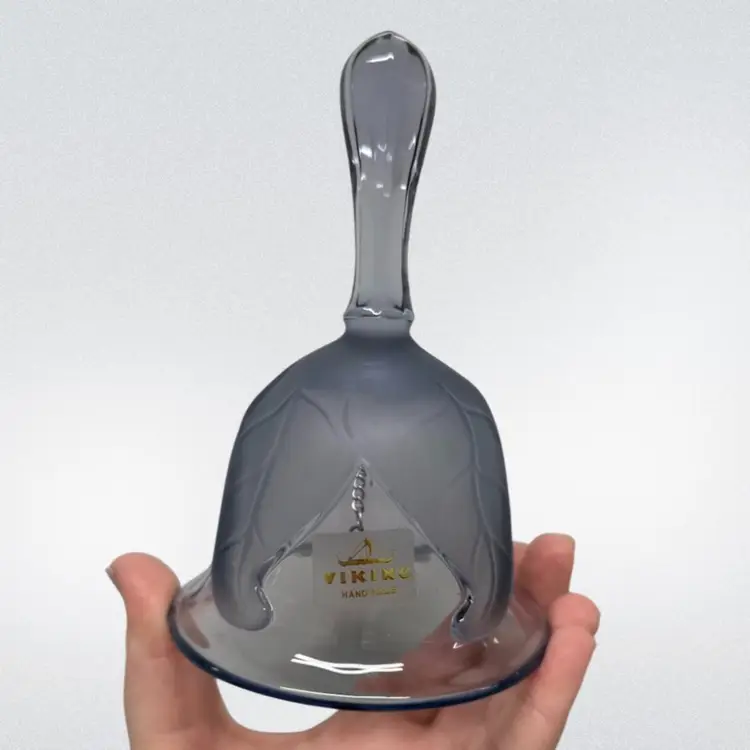 6in Tall Viking Cabbage Leaf Bell In Lilac