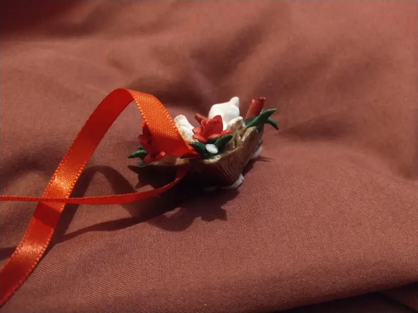 Vintage Capodimonte Baby Jesus Nativity Ornament