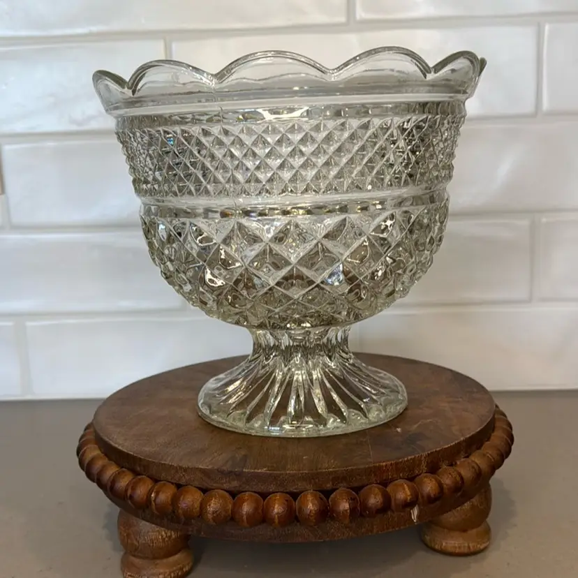 Pedestal Bowl