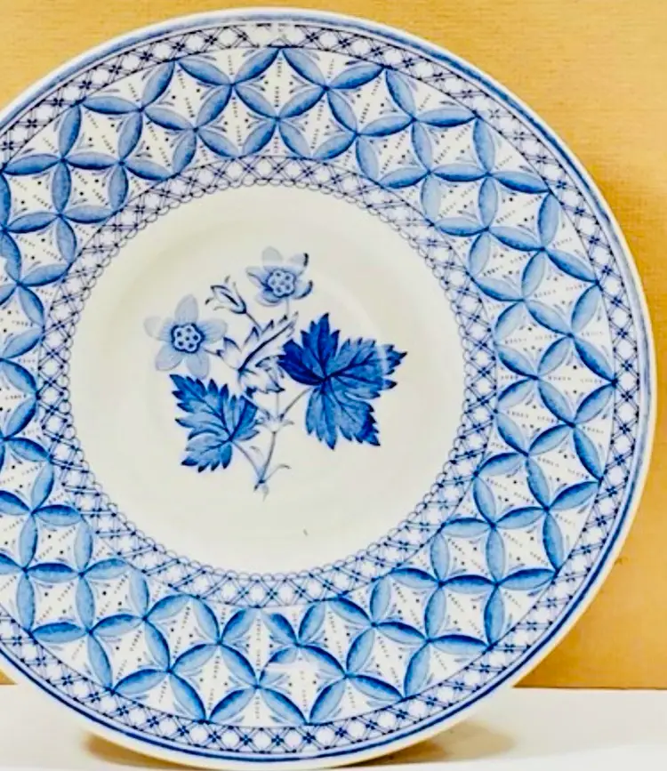 Spode Blue Room Geranium Bowl