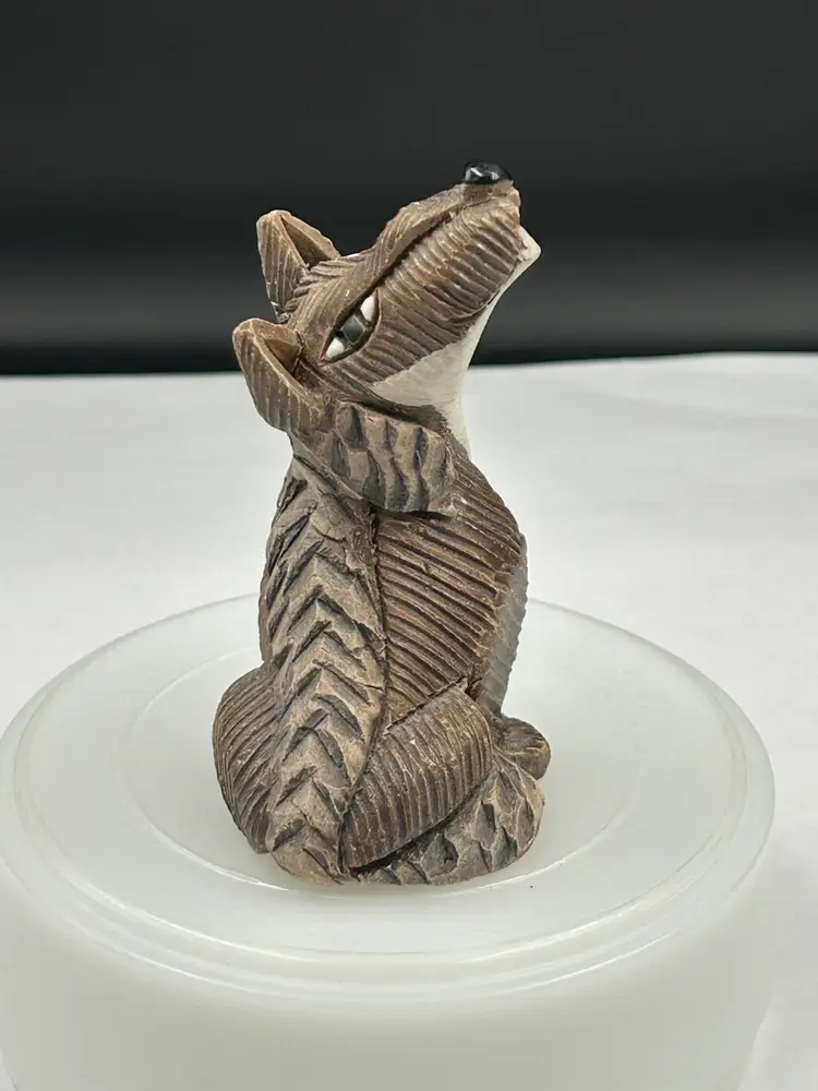 Artesania Rinconada Retired Figurine Howling Coyote Uruguay