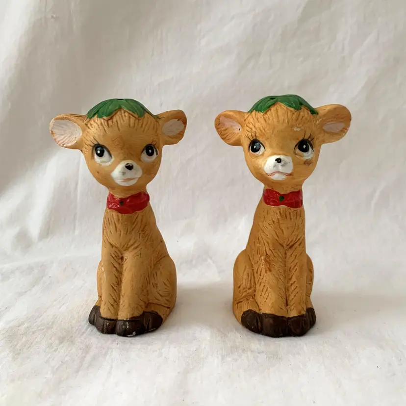 Reindeer Christmas Salt Pepper Shaker Set Holiday JSNY Made Taiwan Vintage