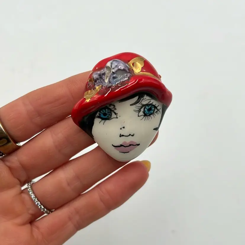 Vintage Lady Head Brooch