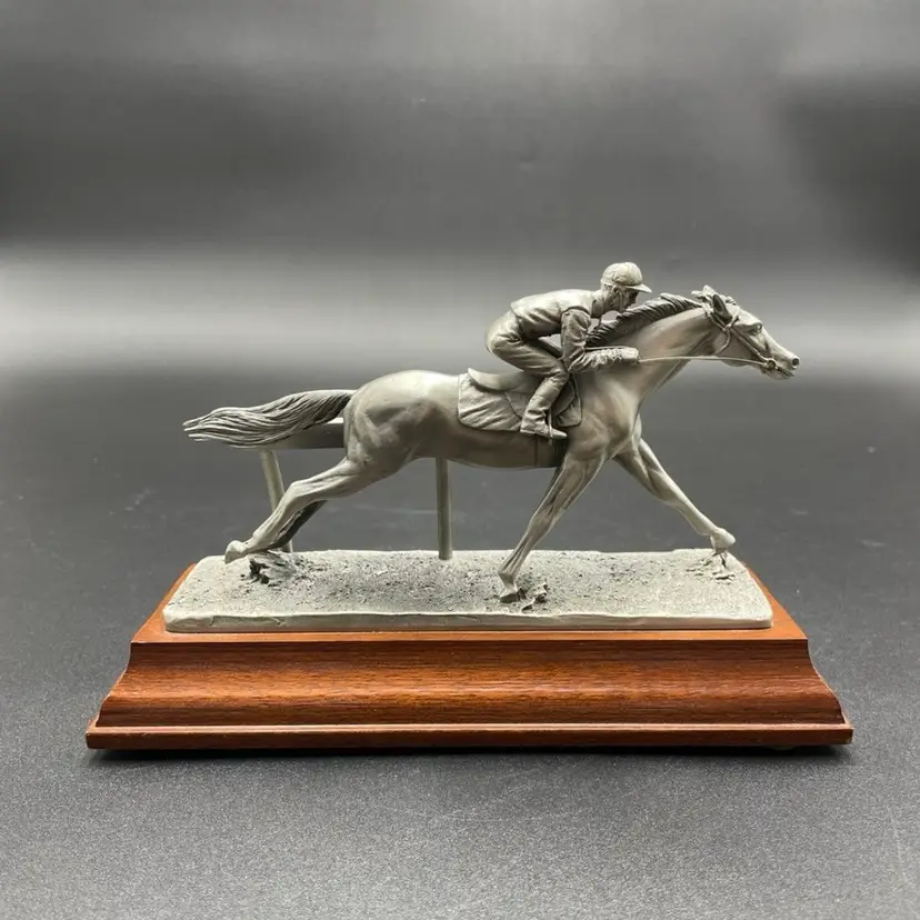 Hudson Pewter The Stretch Race Horse Jockey Limited Edition Sculpture Albert Petitto